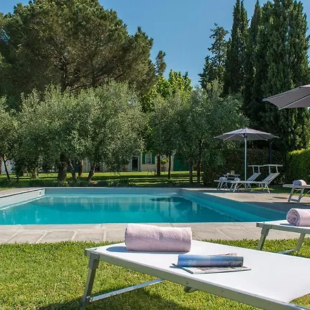 Villa Barilli 10, Emma *