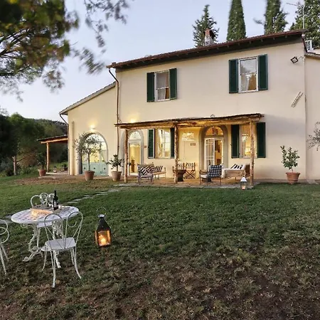 Villa Barilli 10, Emma Empoli